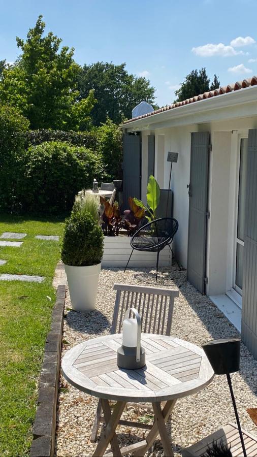 Le Temps Des Hotes Vertou Exterior photo